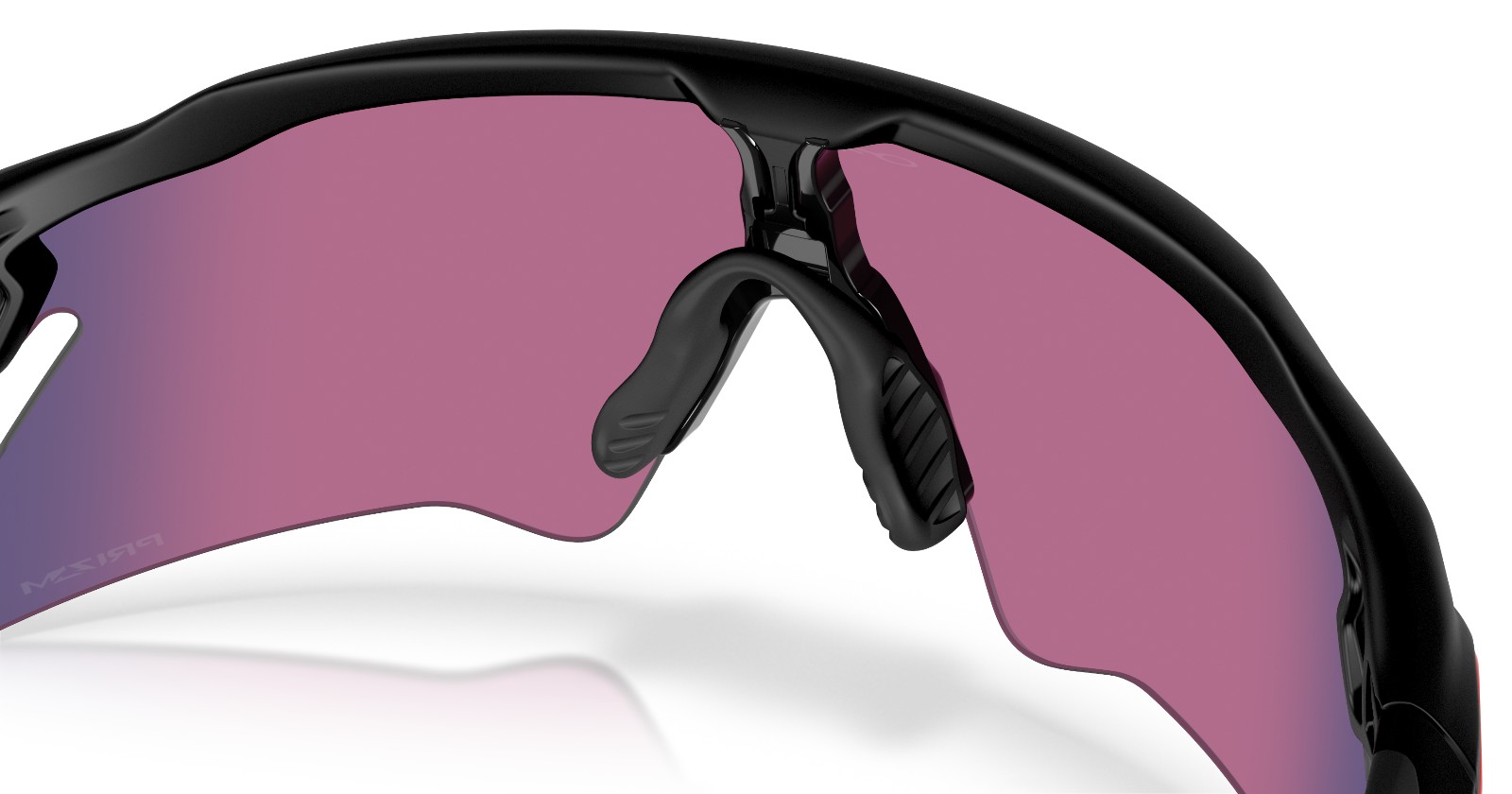 Oakley Radar EV Heater Matte Black Prizm Road nosepad detail