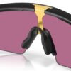 Oakley Sphaera Strike Matte Black Prizm Road nosepad detail