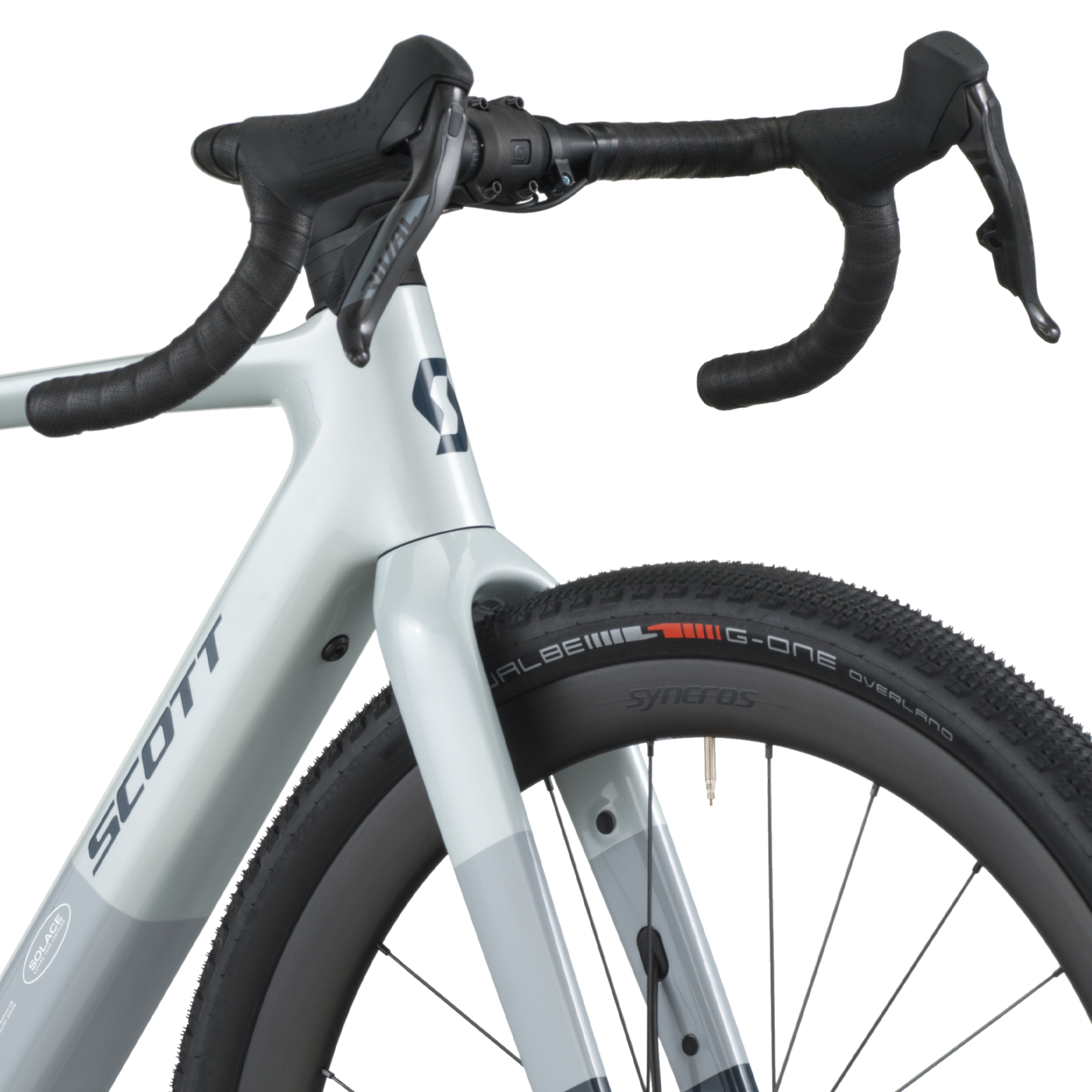 Carbon fork and front wheel detail
